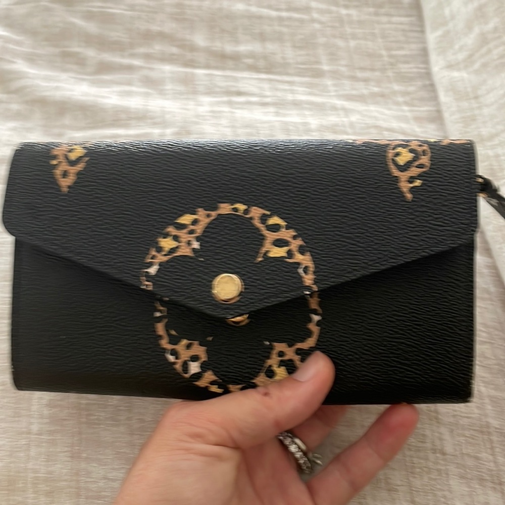 Jungle collection lv wallet